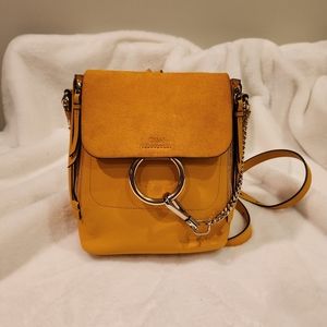 Chloe Faye Backpack/ Shoulder Bag in Dark Ochre